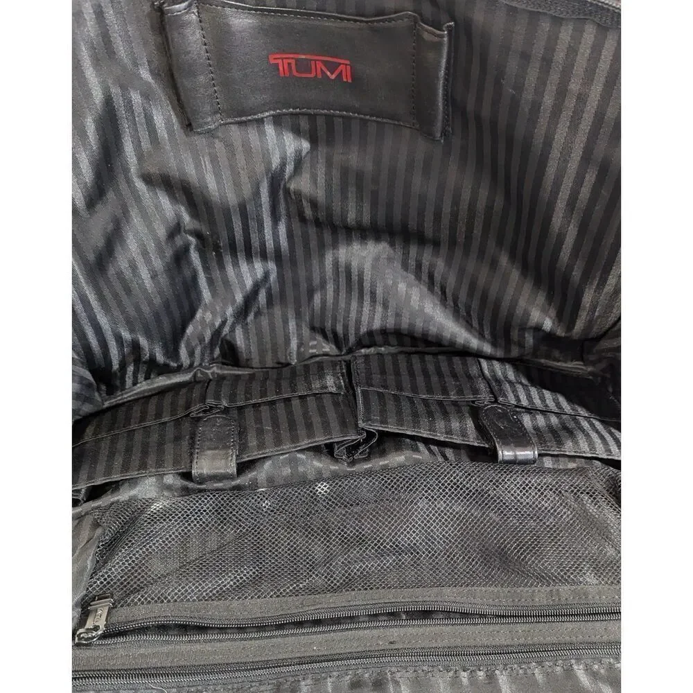 TUMI Alpha Expandable Large Leather Briefcase‎ Laptop Messenger Shoulder Bag